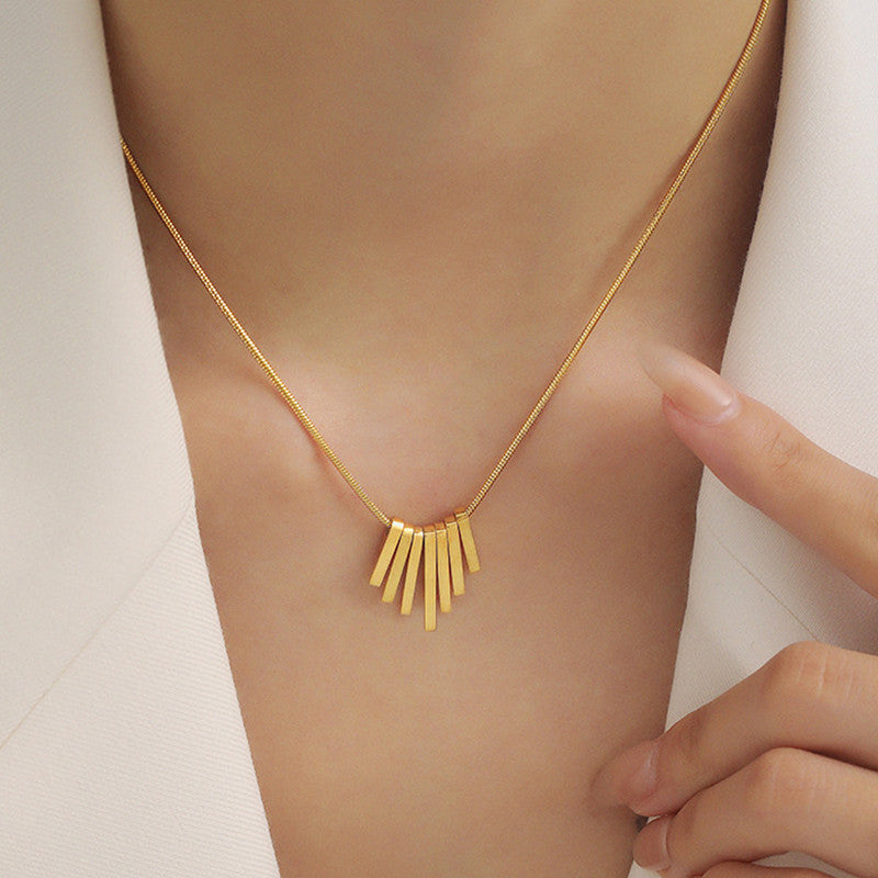 Dangling Stripes Pendant