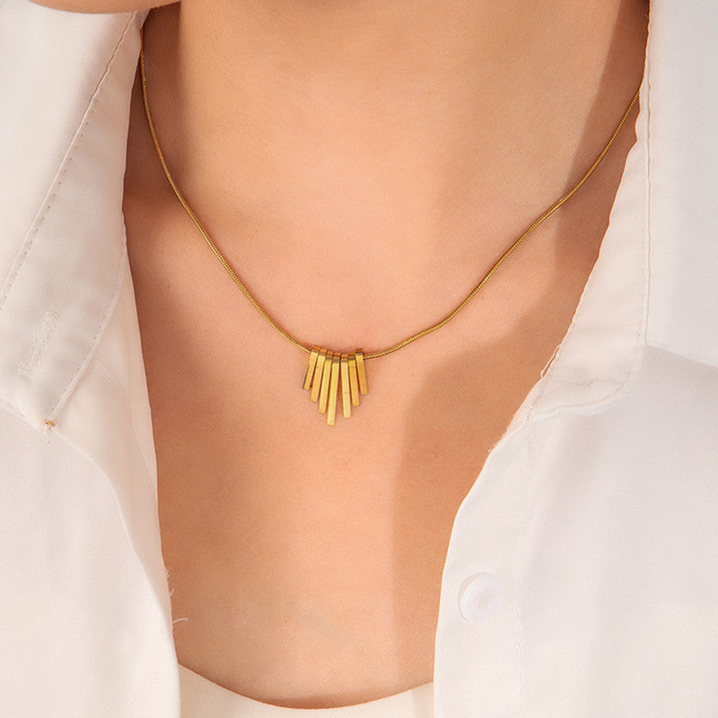 Dangling Stripes Pendant